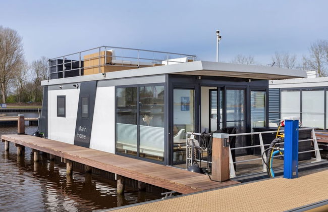 Houseboat Sneekermeer With Garden and Views - Foto 1