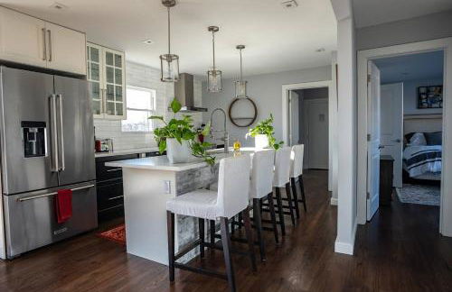 Modern Luxury Family Getaway Near Beach Casinos - Foto 27