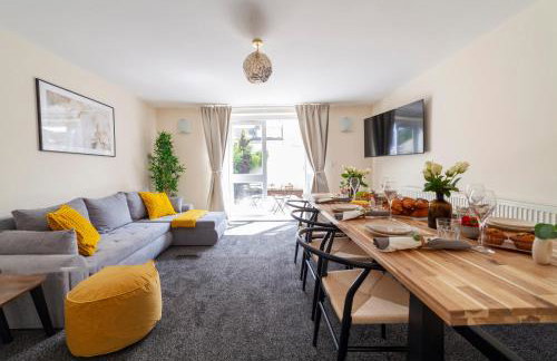 Arte Stays Serviced Houses Stratford - 3 Bedrooms 2 Bathrooms Houses London, Stratford, Maryland, Free Parking, Garden, Weekly or Monthly Stays - up to 8 guests - Foto 43