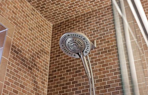 Pocono Lake Escape, includes Golf Cart, Firepit - Foto 33