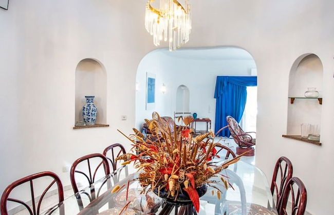 Joana Stunning Villa IS A 10 MIN Walk TO THE BEA - Foto 20