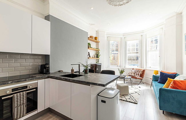 Stylish Hideaway Flat at Milton Park Highgate - Foto 11