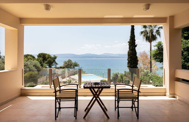 Eretria Luxurious Seafront Villa - Photo 57