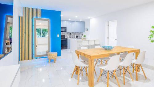 Angies-10 Min Beach-10 People-Terrace-Families - Foto 2