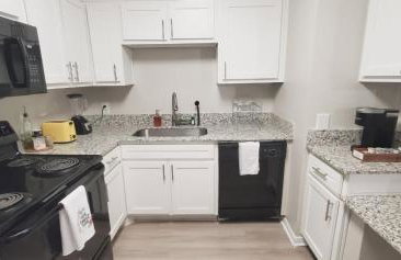 Comfortable Stay Near UT and Downtown Austin - Foto 13