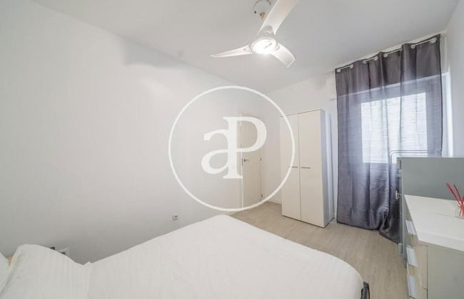 Light and Airy Apartment Right Behind the Iconic Plaza de España, - Foto 4