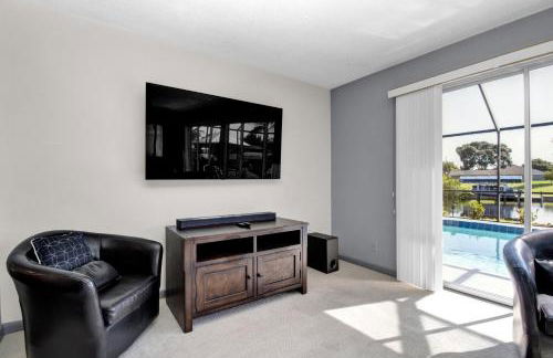 Pet Friendly Canal Front 3-Bedroom Grand Villa with Pool, Linai and Dock - Foto 53