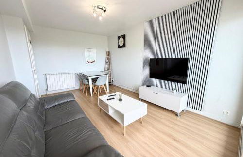 Séjour tout confort entre centre-ville et plage - Foto 8