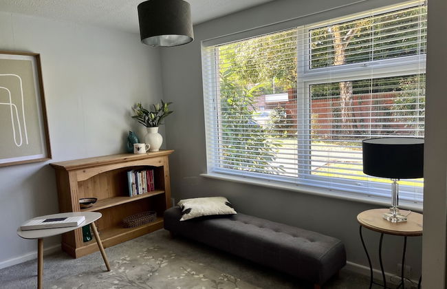 BookedUK - Lovely 2BR Flat in Hoddesdon - Foto 20