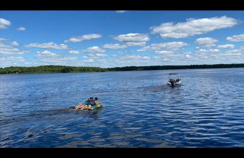 Lake Willow Lakefront House! Northwoods Retreat! - Foto 32