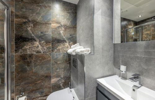 Diff-Rent Studios with gym & Fast Access to Central London & Wembley - Photo 25