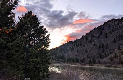 Hike, Fish and Unwind Remote Escape in Montana - Foto 36