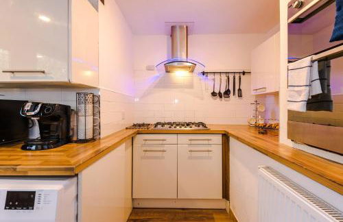 Spacious 4-Bed House Near Wigan Warrington - Foto 20