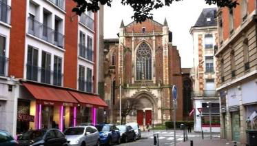 Hyper-Centre historique avec possibilité de réservation parking - Photo 1