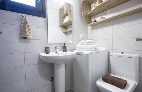 The Lefkadian collection G and N - Photo 6