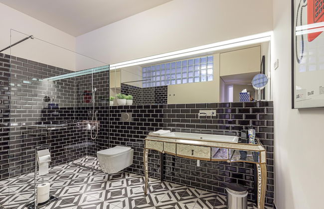 Tromostovje IV In Heart Of Ljubljana - Photo 50