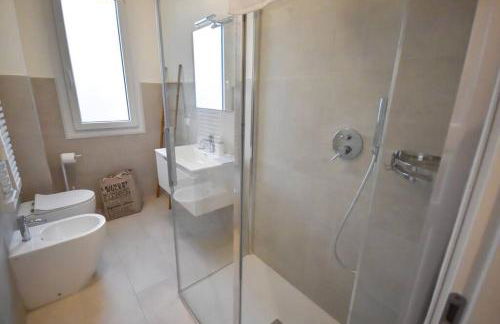 BIANCA Home Holiday a pochi passi dal mare Private Parking - Photo 8