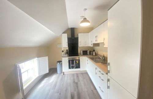 Hodge Bower Holidays - Ironbridge, Squires - Foto 9