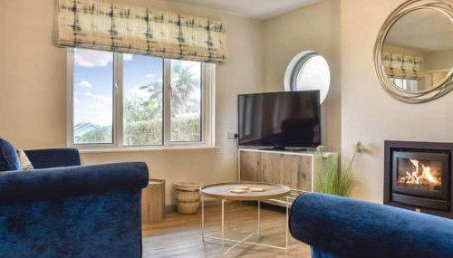 Nicosia House with sea views. - Foto 1