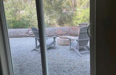 Romantic Escapes at this Riverside Cottage Rental on the Pecos River, New Mexico - Foto 9