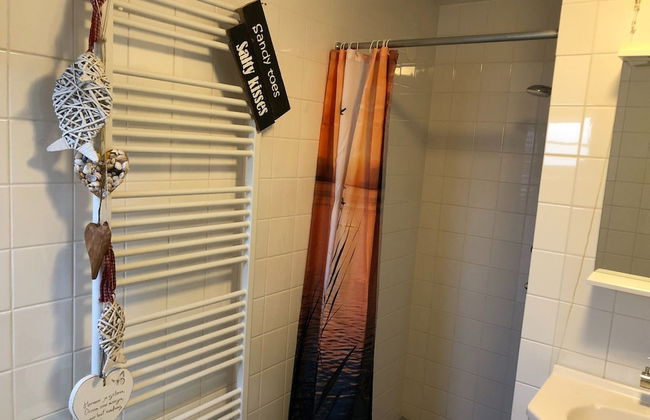 Chic Beachside Stay w/ Sauna - Foto 11