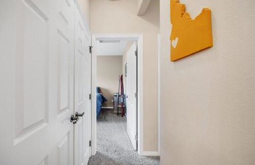 Near Tamarack AC Kitchen TV Washer Dryer - Foto 28