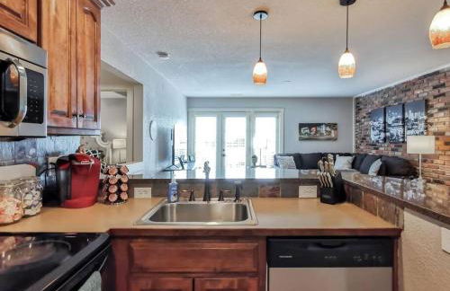 Amazing Locale 2KingBR 1BTH - Photo 19