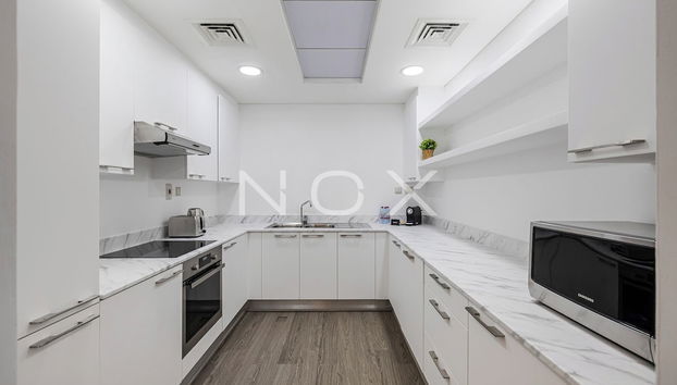 1BR with Study City View Bay Square B7 - Foto 4, Cocina privada