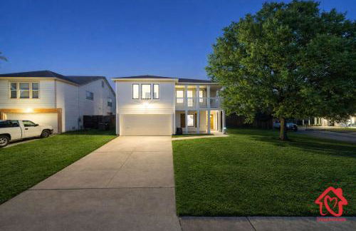 Georgian Oasis with Private Pool - An Irvie Home - Foto 74