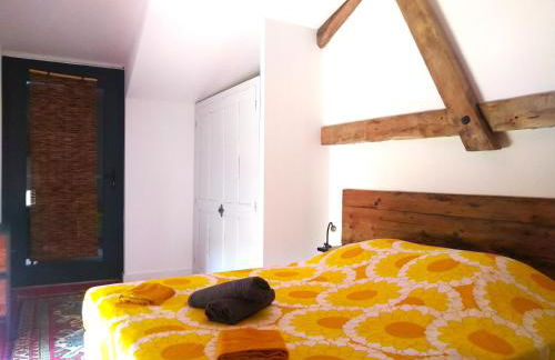 "La Case" - Magnifique ferme rénovée au cœur de la nature - Piscine privée sans vis-à-vis - Vue dégagée - Jardin - Stationnements gratuits devant la propriété - Belles prestations - Foto 79