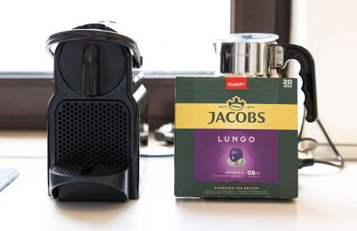 Rob's Suite - Zentrale Design-Suite am Opernplatz, 2 Zimmer, 2 Bäder und Top-Ausstattung - Foto 8