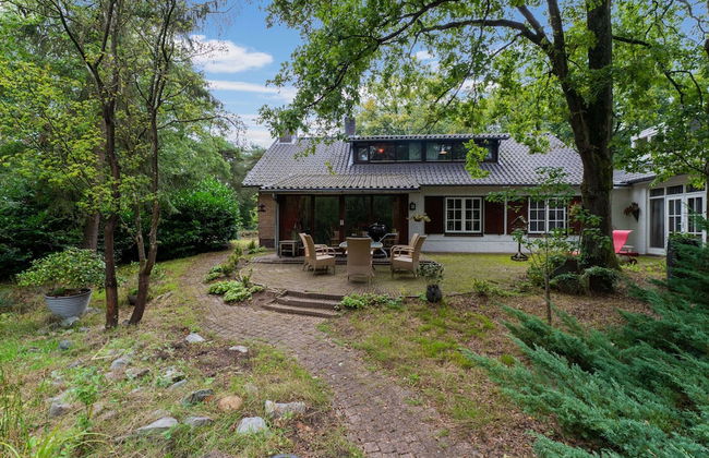 Beautiful Holiday Home in Baarle-nassau With Garden - Foto 1