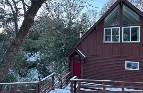 Sprocket Hollow Treetop A-Frame Log Cabin - Foto 46