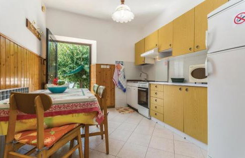 Cozy Apartment In Lovrecica With Wifi - Foto 11