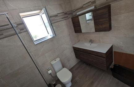 Rapunzel's Tower Mani - Foto 21