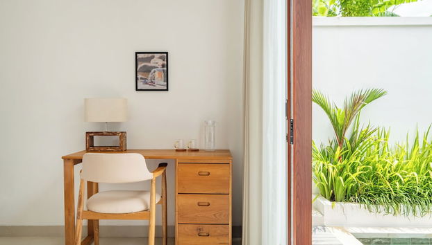 Serene Tropical 2BR Villa in Nyanyi with Private Pool - Foto 5, Habitación