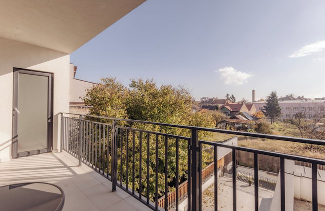 ZEN Central Apartments - Photo 14