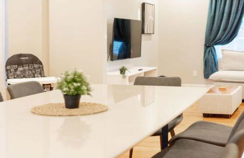 5BR Tower Grove Family Home ABODEbucks - Foto 9