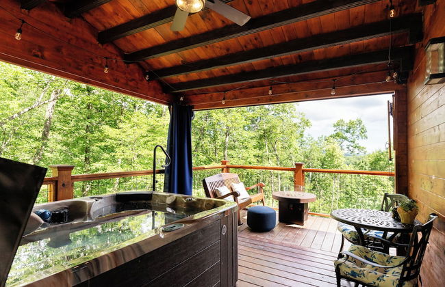 Meraki Escape - Log Cabins w/Hot Tubs + Pet Friendly - Foto 8