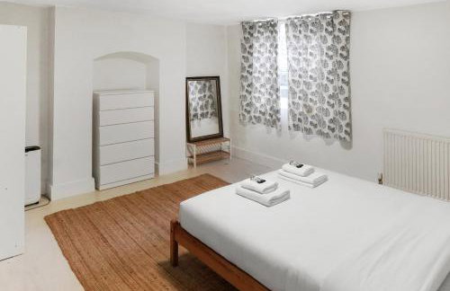 Cosy 3BR with Garden in Herne Hill, Zone 2 - Foto 5