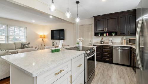 Nall Hills Gem! Great location & new interior! - Foto 5