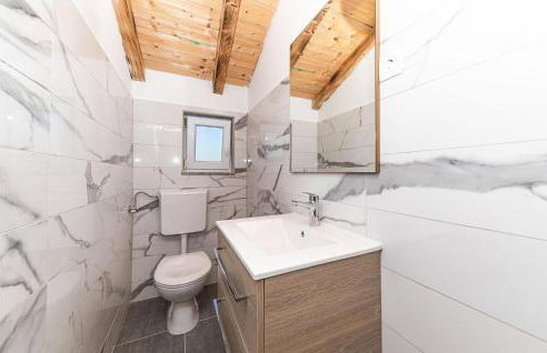 Cozy Home In Ugljane With Wifi - Foto 35