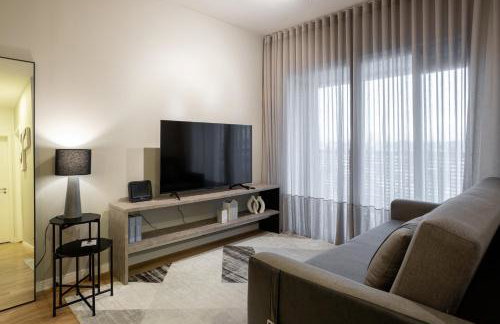 Apto 1802 com Piscina e Academia 2 Quartos Ar Condicionado no Centro Cívico com Garagem - Foto 7