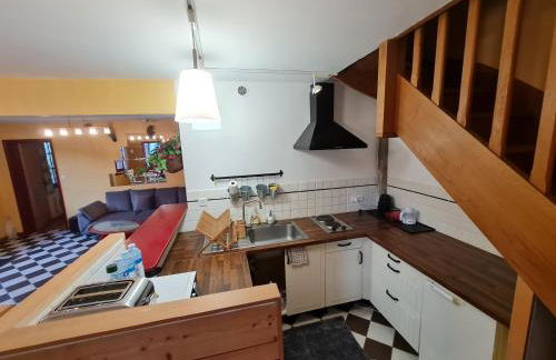 Gîte de l'orangerie du château de Jallanges- 11 personnes - Foto 7