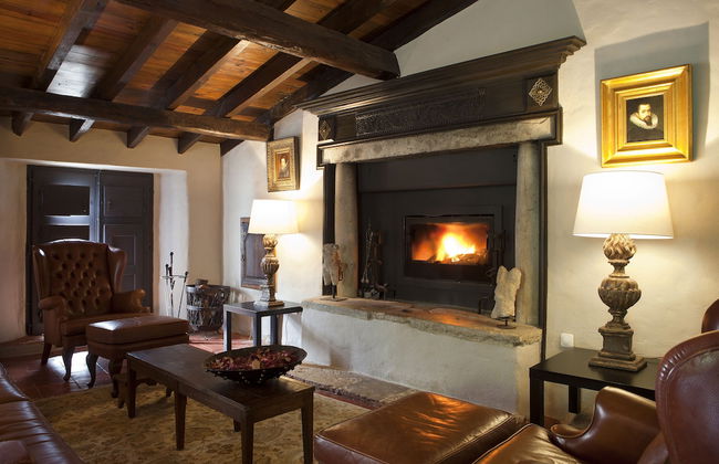 Convento de São Saturnino - Photo 21