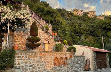 The StoneHouse - Photo 5