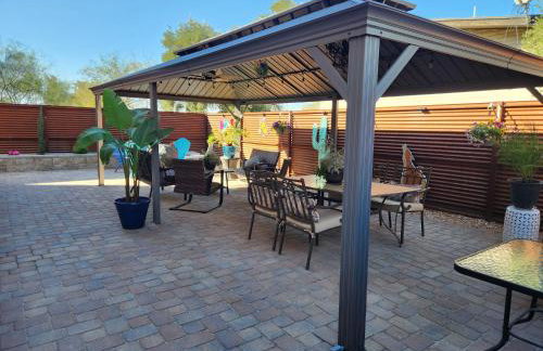Charming 1-bed apt, cook-ready kitchen, laundry, 5-8 mins to U of A and Downtown - Foto 27