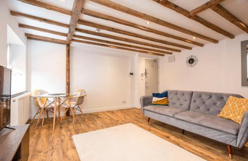 Spacious 1 Bedroom Flats by Banbury High Street - Foto 6