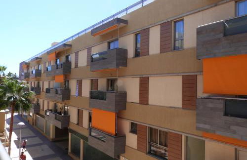 Alcalà Center A 5 minutos del paseo y playas - Photo 44