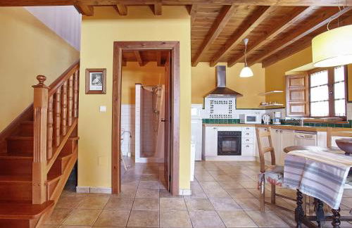 Mansion with Pool & Terrace - Foto 19